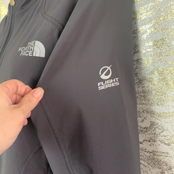 THE North Face Black Apex Flight Series Light Jacket Size S/P - Picture 7 of 16